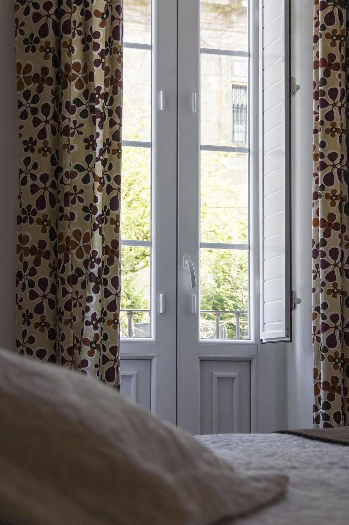 Hostal La Carballinesa Santiago de Compostela Bagian luar foto